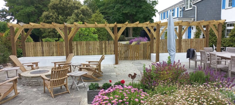 pergola